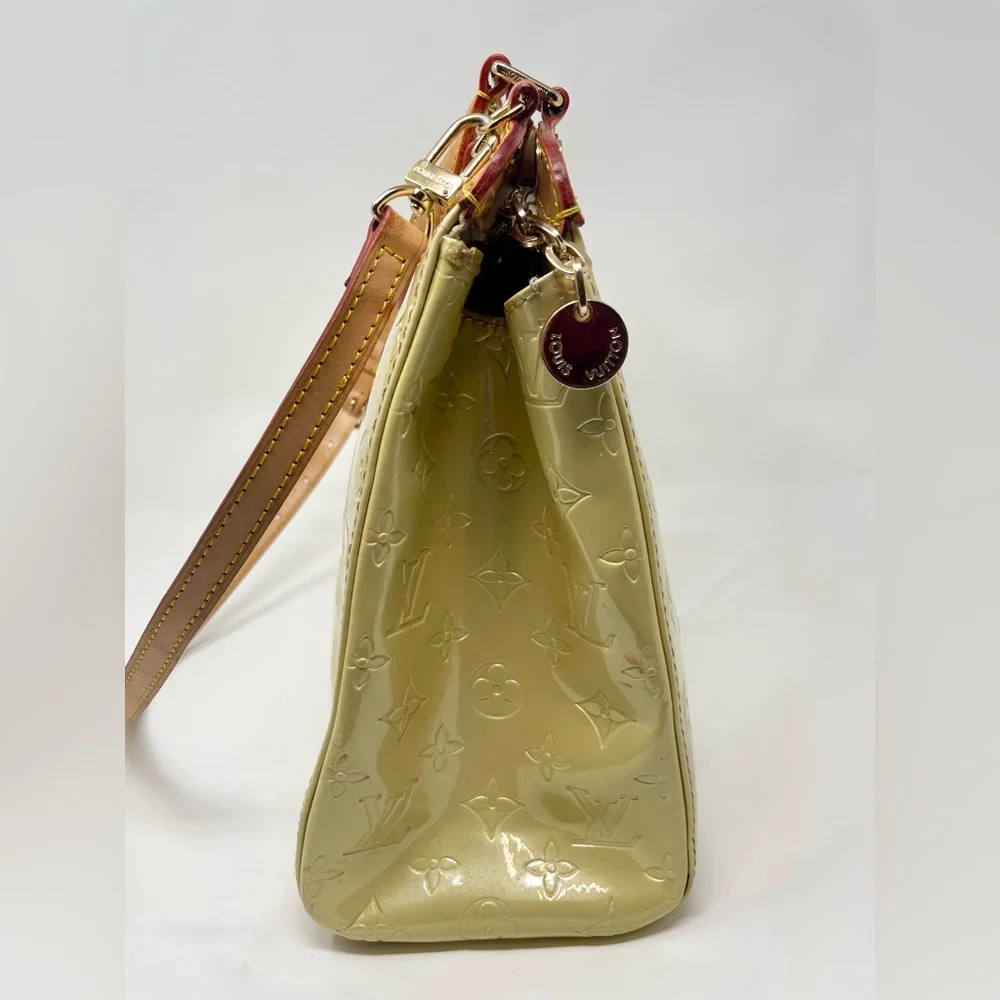 Louis Vuitton Brea Shoulder Bag MM Yellow Leather Monogram Vernis - Picture 6 of 12